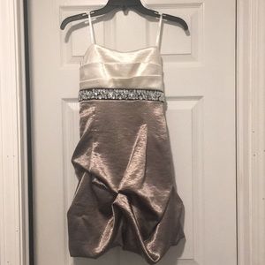 City Triangles Cream/Copper Semi-Formal Dress